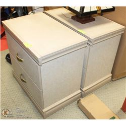 SET OF 2 LIGHT BROWN WOOD SIDE TABLES