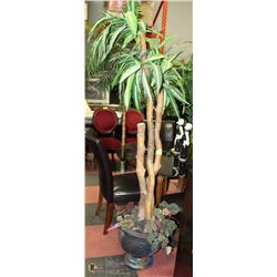 6' CORN PLANT WITH GRAPE IVY IN MEXICAN POT