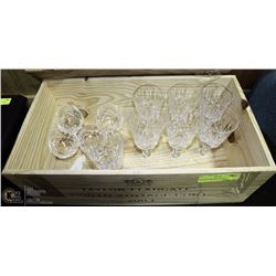 ESTATE WINE BOX WITH 11 CRYSTAL LIQUEUR GLASSES