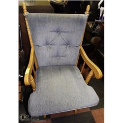WOOD GLIDER ROCKER