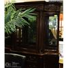Image 3 : LARGE MATCHING BUFFET AND HUTCH MADE IN USA