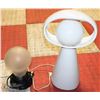 Image 1 : BOX OF 2 LAMPS INCL WHITE AND CLEAR