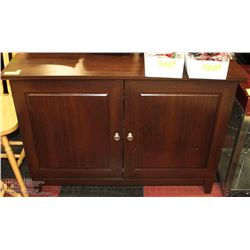 TV STAND & CABINET