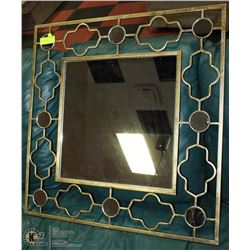 SHOWHOME MIRROR