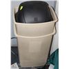 Image 1 : LOT OF 3 PLASTIC GARBAGE CANS AND MORE