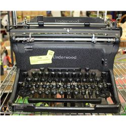 ANTIQUE CANADIAN UNDERWOOD TYPEWRITER