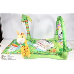 BABY PLAY MAT AND MATERNITY BOOKS