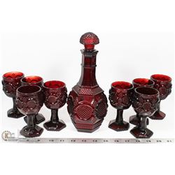 ESTATE FLAT WITH CAPE COD DECANTER & GLASSES