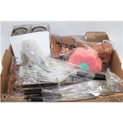 ESTATE KITCHEN LOT OF UTENSILS AND MORE