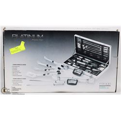 NEW 19 PIECE BBQ SET IN ALUMINUM FRAME CARRY