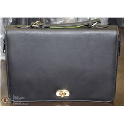 BLACK LEATHER CROSSBODY PURSE