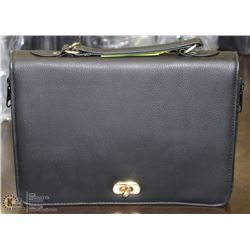 BLACK LEATHER CROSSBODY PURSE