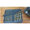 Image 2 : Craftsman Tool Bag, Drill Bit Set and Mini Vice