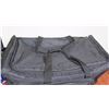 Image 2 : Very Large Duffel Gear Bag w/ Wheels & External Compartment
