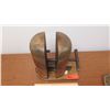 Image 2 : Large Wood Vice