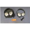 Image 1 : 2 Sets Bose Headphones w/ 1 Case