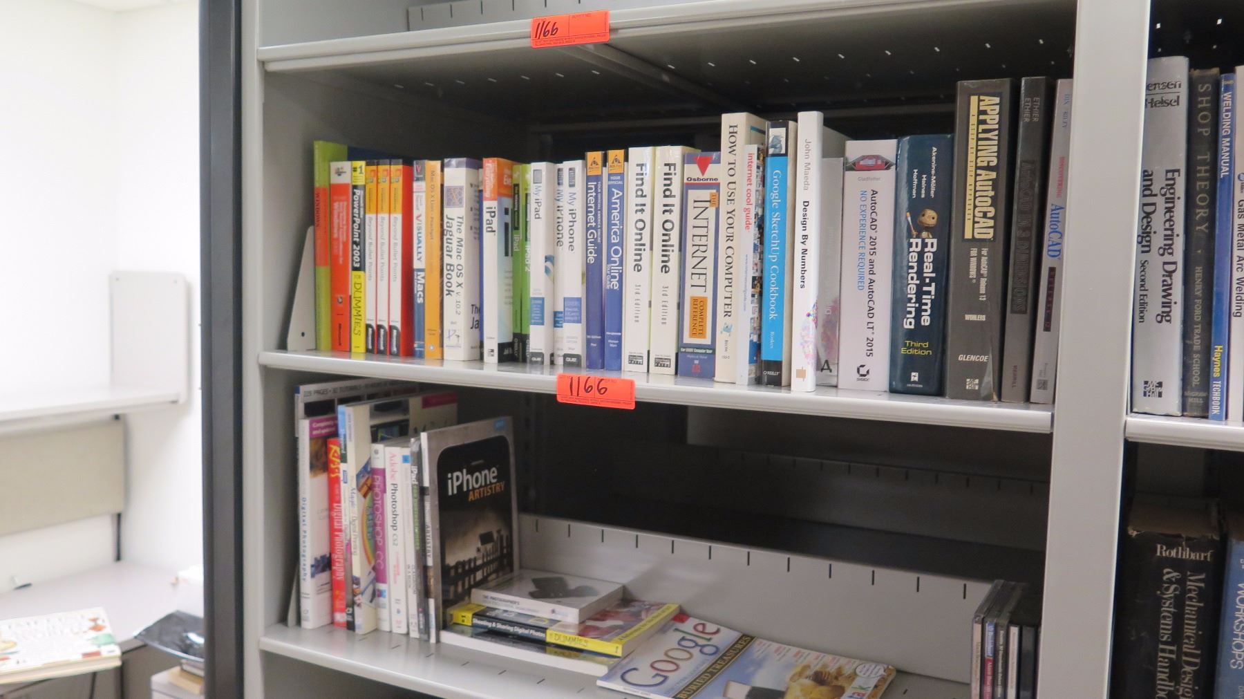 Large Book Collection - 2 Shelves Computer/Internet How To Books