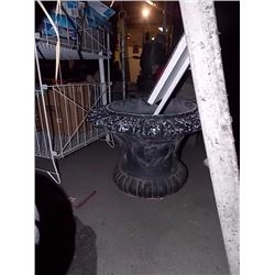 CONCRETE - PLANT POT