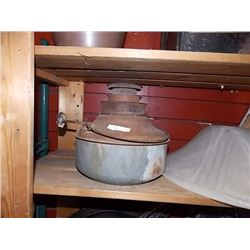 VINTAGE OIL HEATER / LAMP