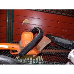 ELECTRIC HEDGE TRIMMER - 16'