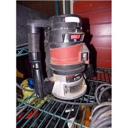 CRAFTMAN 1.75 PLUNG ROUTER