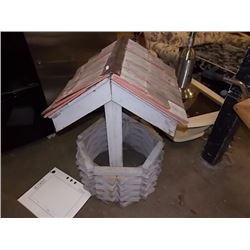 WOOD CRAFTED WOOD  WISHING WELL -4'