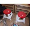 Image 1 : CHILD'S STOOLS - 2 TTL