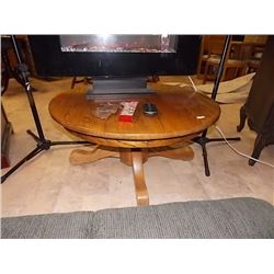 RETRO OAK ROUND COFFEE TABLE