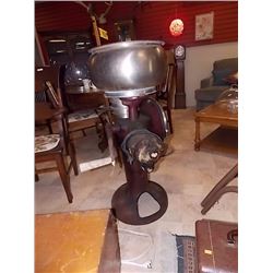 VINTAGE ELECTRIC CREAM SEPERATOR - 1930'S-1940'S