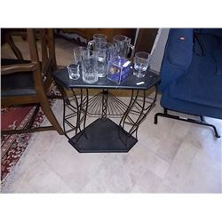 METAL & WOOD 3' CORNER STAND