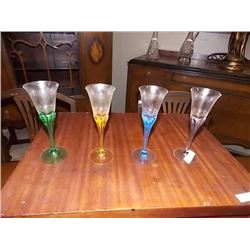 COLOUR LIQUIOR GLASSES - 4 TTL