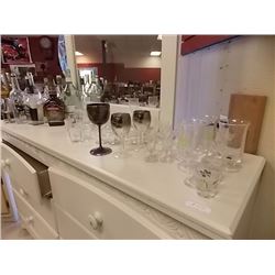 LARGE LOT OF BOTTLES & GLASSES