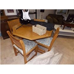 OAK DINING TABLE - OCTAGON SHAPED - INCLUDES LEAF & 4 CHAIRS (OAK & RATAN)