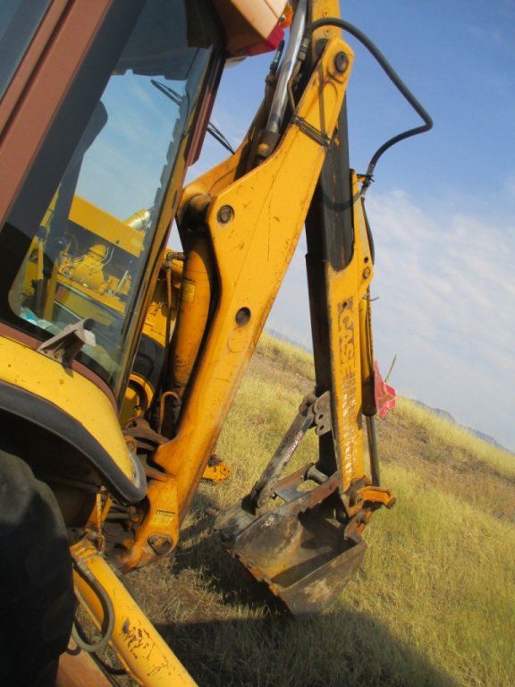 1988 Case 580K 4x4 Backhoe w/Thumb