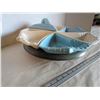 Image 2 : large usa pottery sectional serving tray on rotating base blue/white