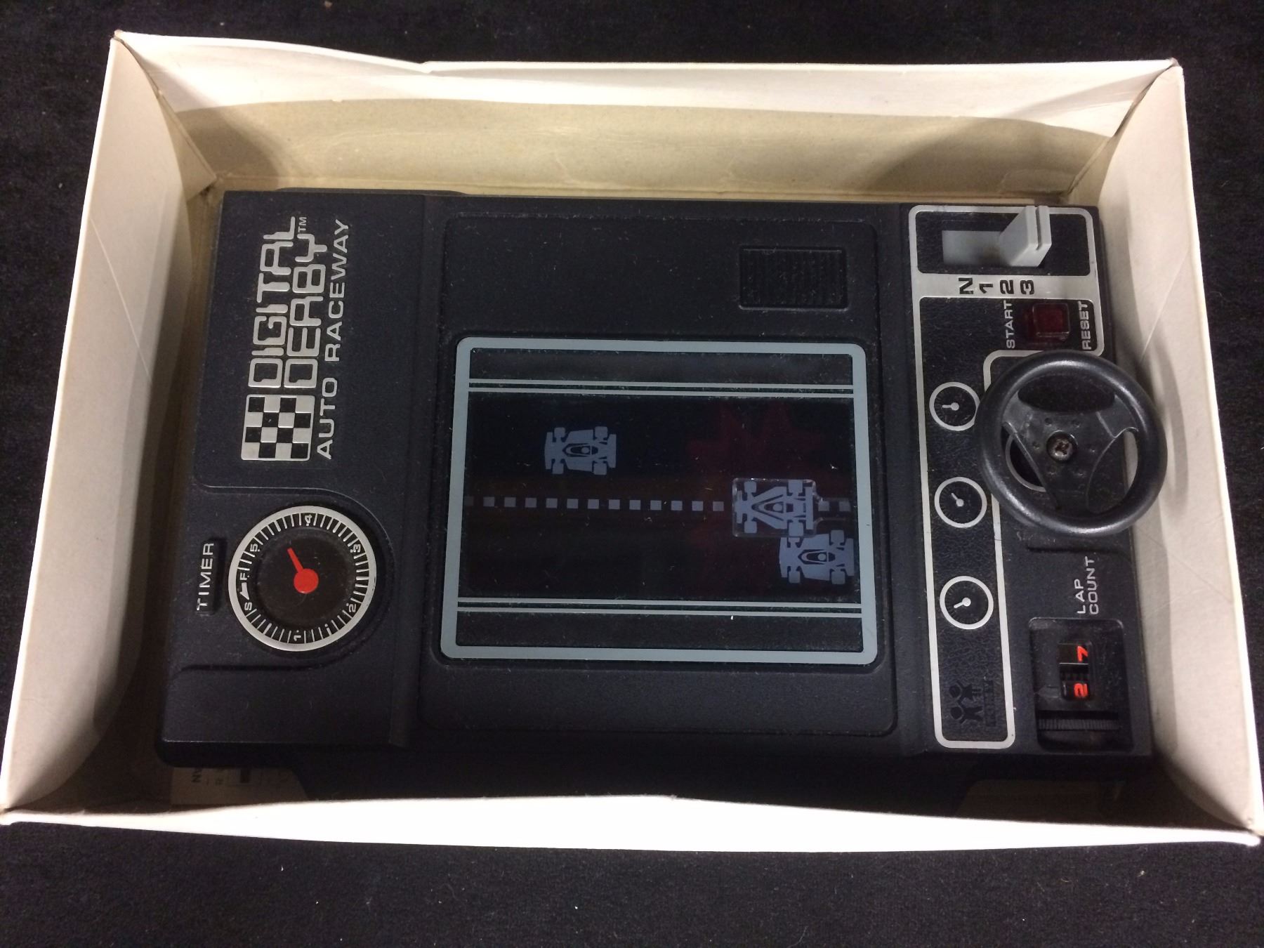 1978 Tomy Digital Derby Auto Raceway Handheld Game w/ Box