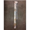 Image 2 : ROSSIGNOL DOWNHILL SKIS & POLES SET (160 CM SKIS)