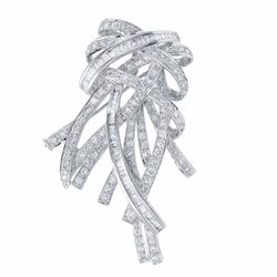 18KT White Gold 2.98ctw Diamond Brooch