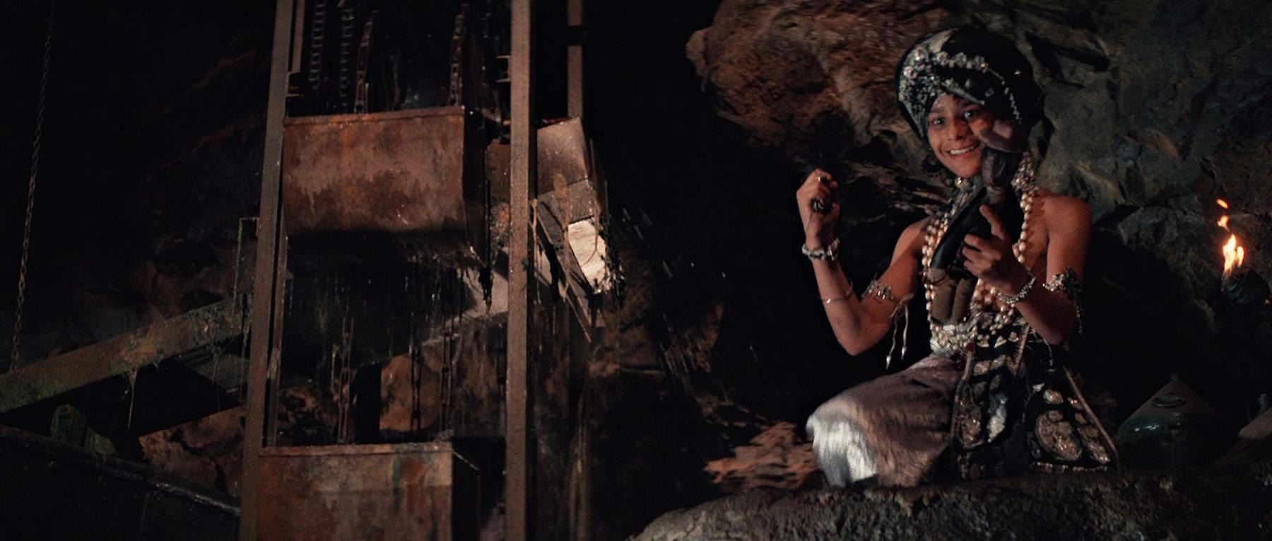 INDIANA JONES AND THE TEMPLE OF DOOM (1984) - Maharaja Zalim Singh's