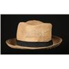 Image 13 : INDIANA JONES AND THE LAST CRUSADE (1989) - Marcus Brody's (Denholm Elliot) Hat