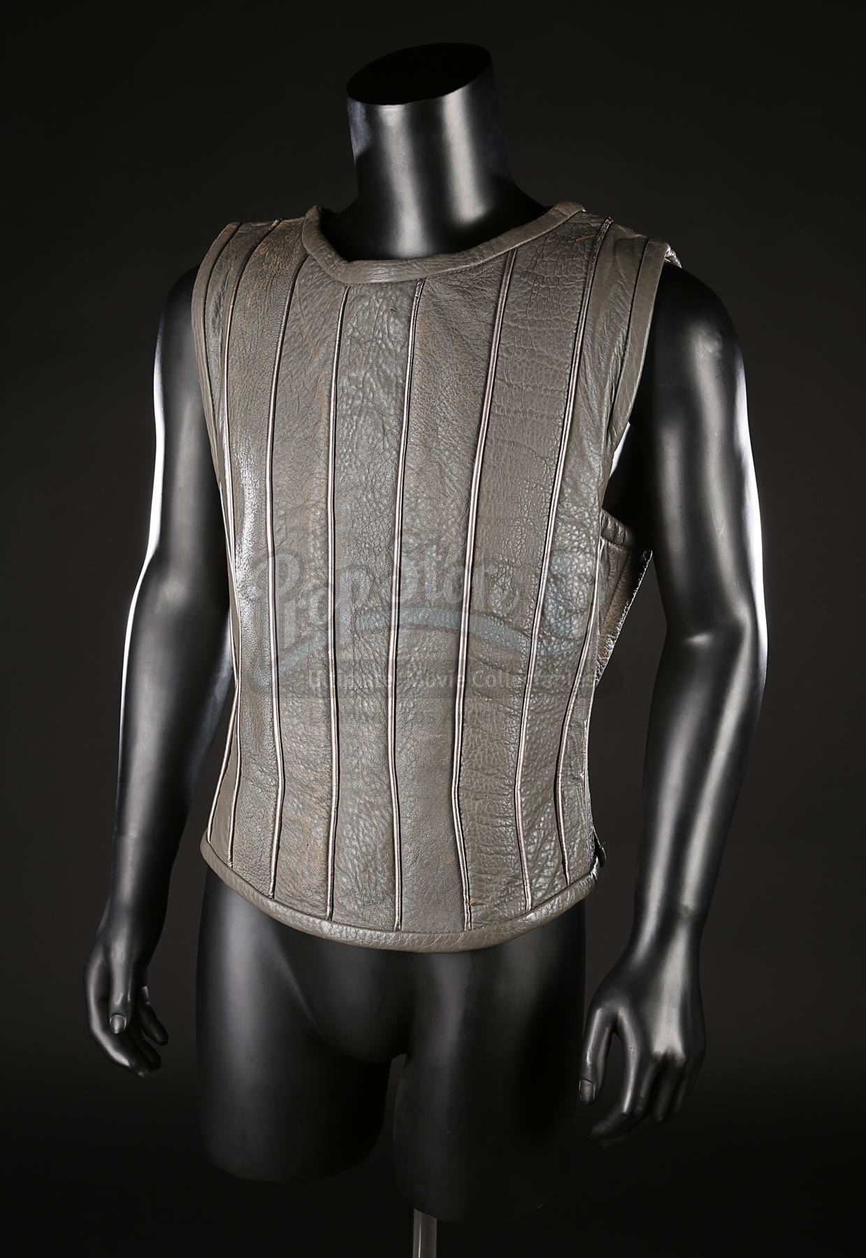 PRINCESS BRIDE, THE (1987) - Count Rugen's (Christopher Guest) Tunic