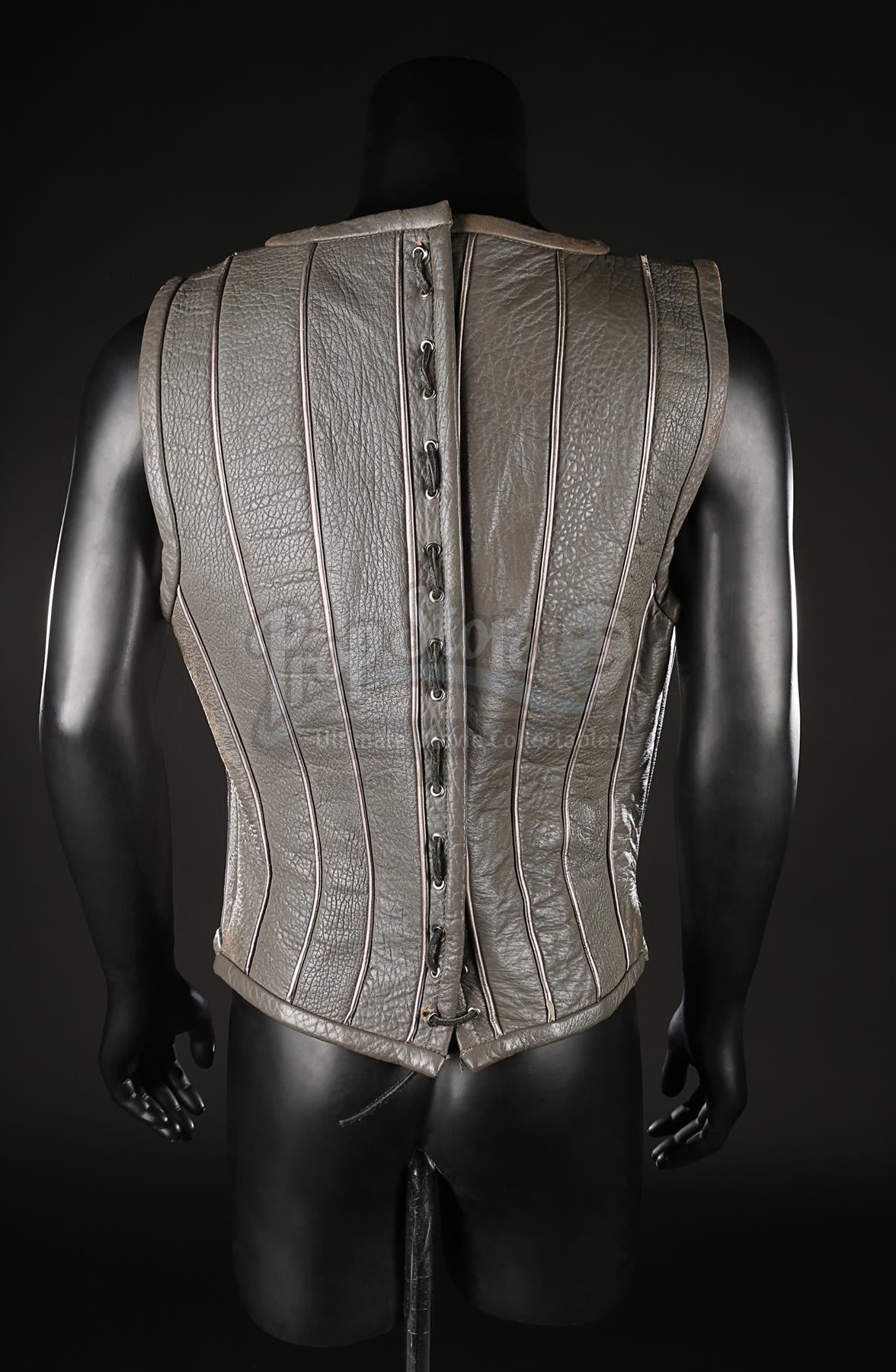 PRINCESS BRIDE, THE (1987) - Count Rugen's (Christopher Guest) Tunic