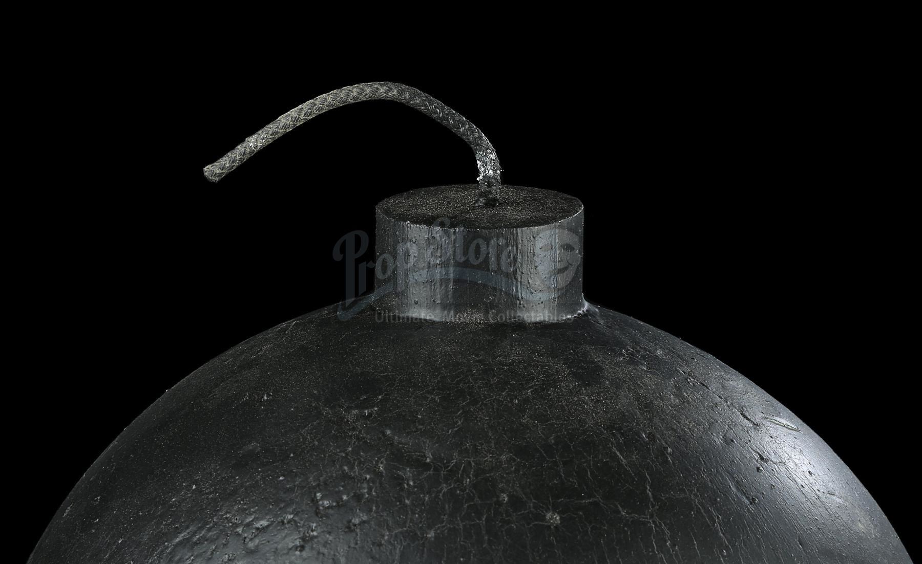 WHO FRAMED ROGER RABBIT (1988) - Bomb and Dynamite Stick