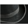 Image 8 : WOLFMAN, THE (2010) - Inspector Aberline's (Hugo Weaving) Top Hat