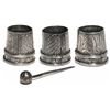 Image 1 : Lot of two Spanish colonial silver items: ornate thimble with engraved "pelican in her piety" design