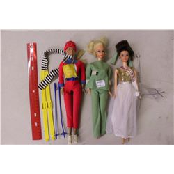 1960’s Barbie Dolls (3)(Some Legs& Arms Are Broken)