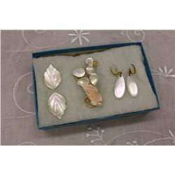 Mother Of Pearl Jewellery Brooch And Earrings