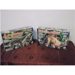 Dinosaur Models (2) Kits And Figures Unopened