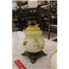 Image 5 : Hurricane China Lamp, Lighted Base, Works