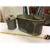 Image 1 : Galvanized Tub And Oil Can